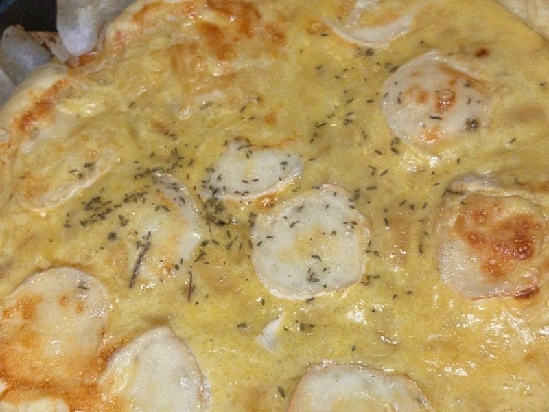 Cliquez pour zoomer ! Quiche oignons, chèvre et miel Thermomix par meli54