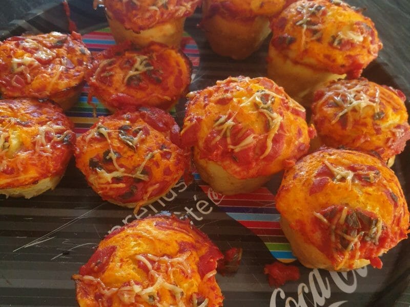 Cliquez pour zoomer ! Muffins salés façon pizza Thermomix par elodie_andrea