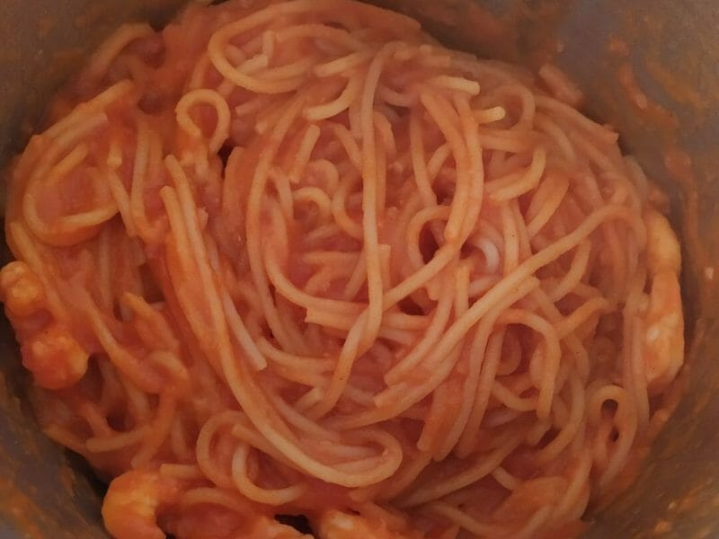 Cliquez pour zoomer ! Spaghettis aux crevettes et à l’ail Thermomix par fofie59117