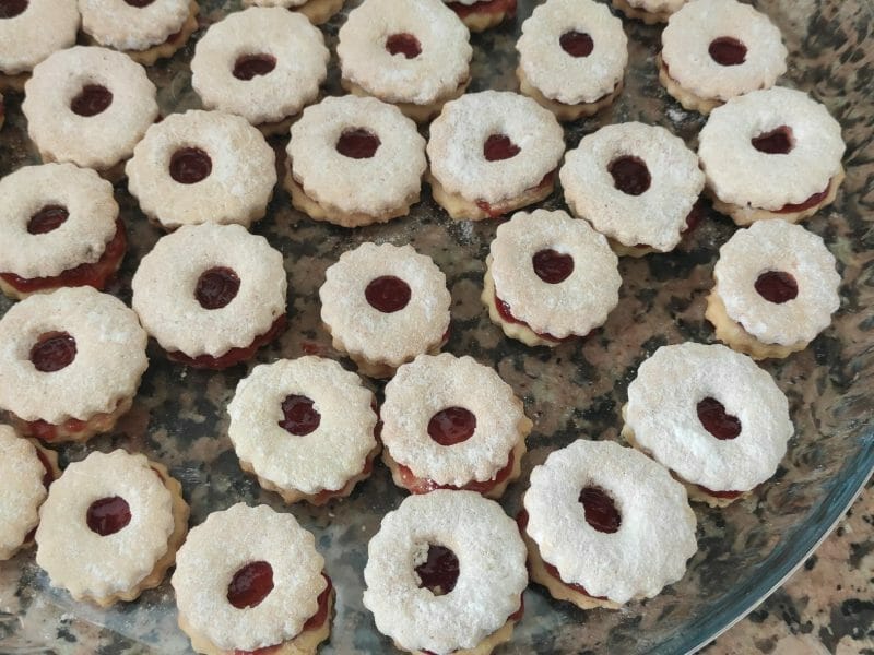 Cliquez pour zoomer ! Sablés à la confiture Thermomix par salmasb