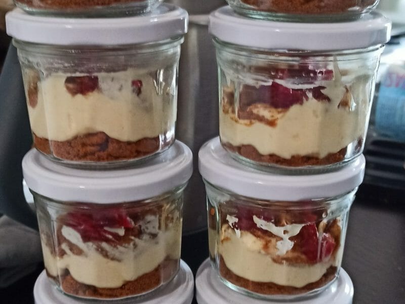 Cliquez pour zoomer ! Tiramisu aux framboises et spéculoos Thermomix par yousra_sk