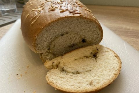 Cliquez pour zoomer ! Pain brioché roulé aux herbes Thermomix par suricatems