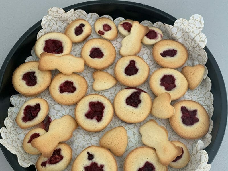 Cliquez pour zoomer ! Visitandines aux framboises Thermomix par lili_101