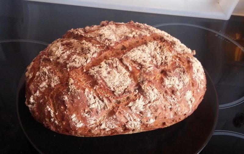 Cliquez pour zoomer ! Pain Cocotte Thermomix par Vivi3182