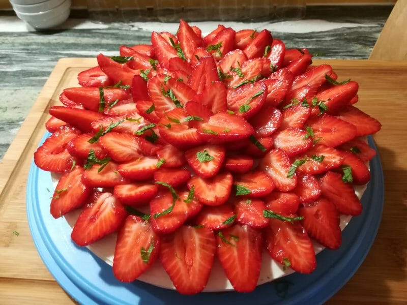 Cliquez pour zoomer ! Tarte aux fraises sans cuisson Thermomix par fourchette84