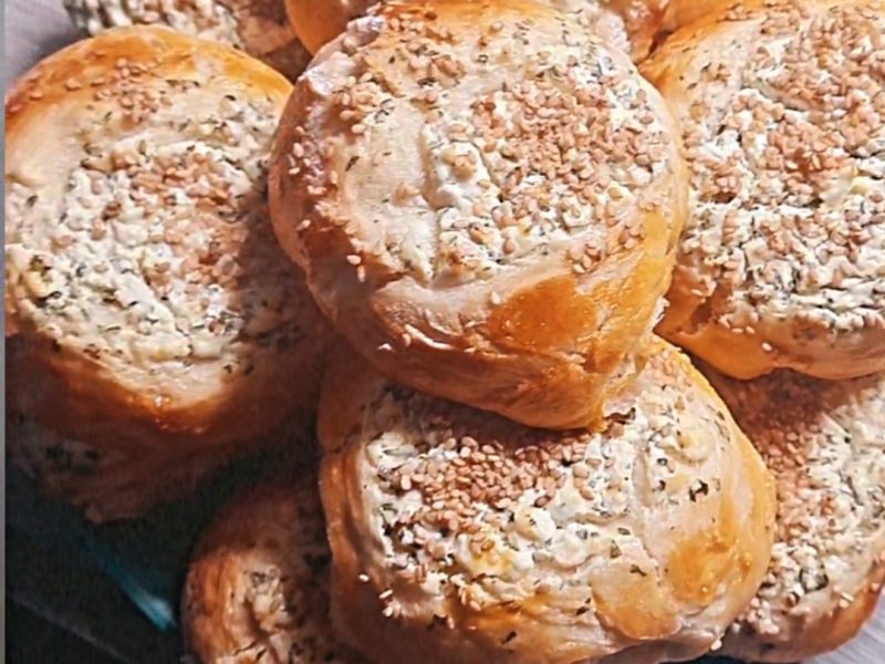 Cliquez pour zoomer ! Poğaça – Petits pains Turcs à la Feta Thermomix par julay68