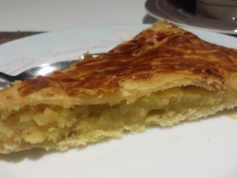 Cliquez pour zoomer ! Galette des rois à la frangipane Thermomix par Cabote