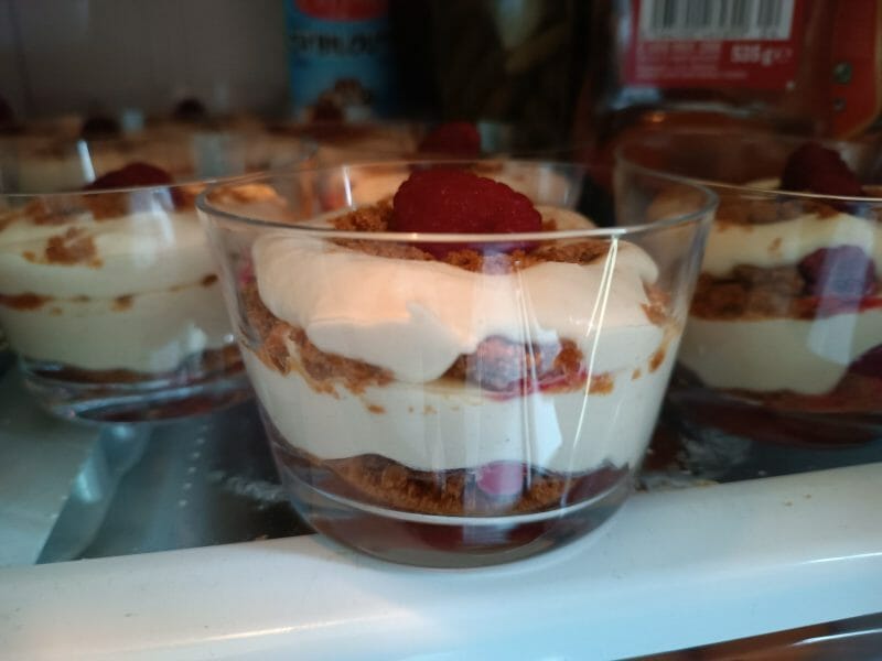 Cliquez pour zoomer ! Tiramisu aux framboises et spéculoos Thermomix par steph_bul