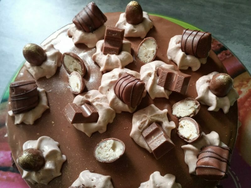 Cliquez pour zoomer ! Layer cake Kinder Bueno Thermomix par severine22540