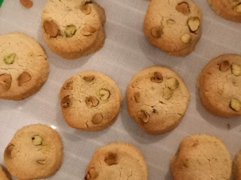 Cliquez pour zoomer ! Biscuits à la cardamome et aux pistaches Thermomix par christelle_481