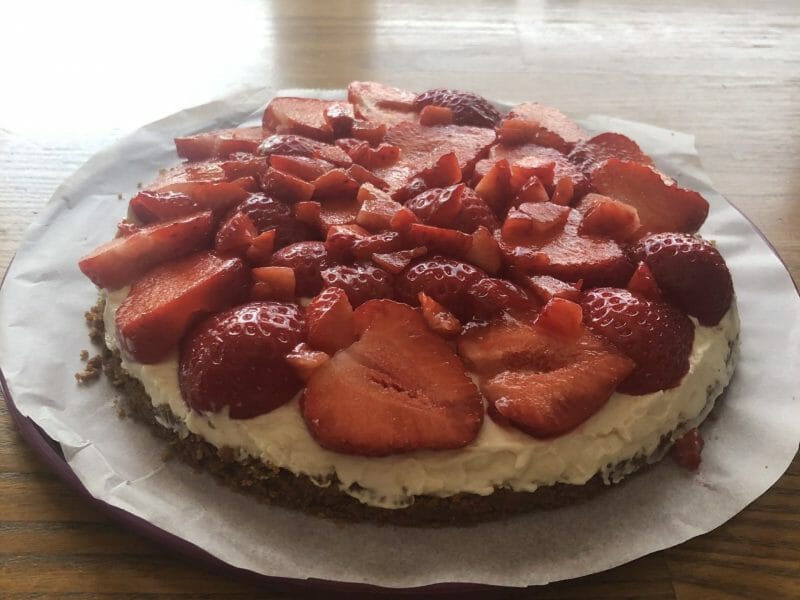 Cliquez pour zoomer ! Tarte aux fraises sans cuisson Thermomix par zazahappy