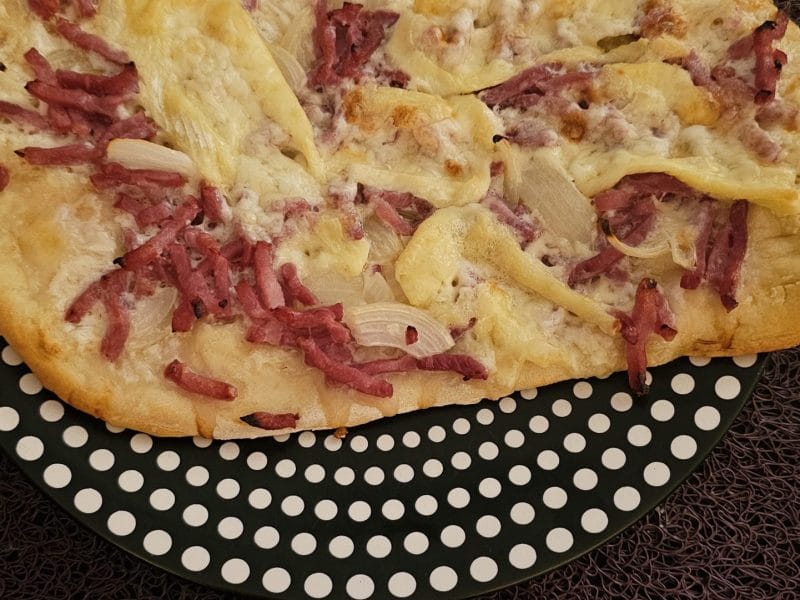 Cliquez pour zoomer ! Fougasse chèvre et lardons Thermomix par cathy_186