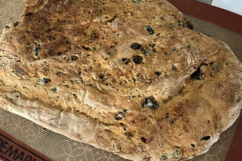 Cliquez pour zoomer ! Fougasse olives et lardons au Thermomix