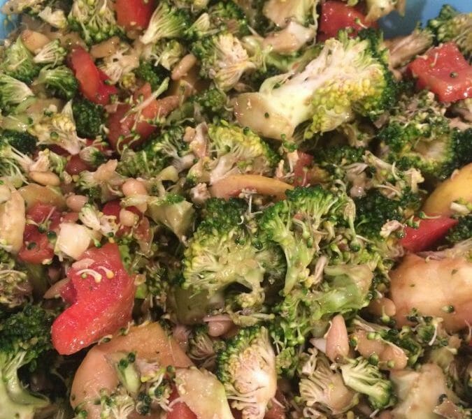 Cliquez pour zoomer ! Salade de brocolis Thermomix par Tiboutch