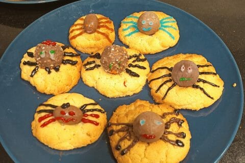 Cliquez pour zoomer ! Spider cookies – cookies araignées Thermomix par nikita_7