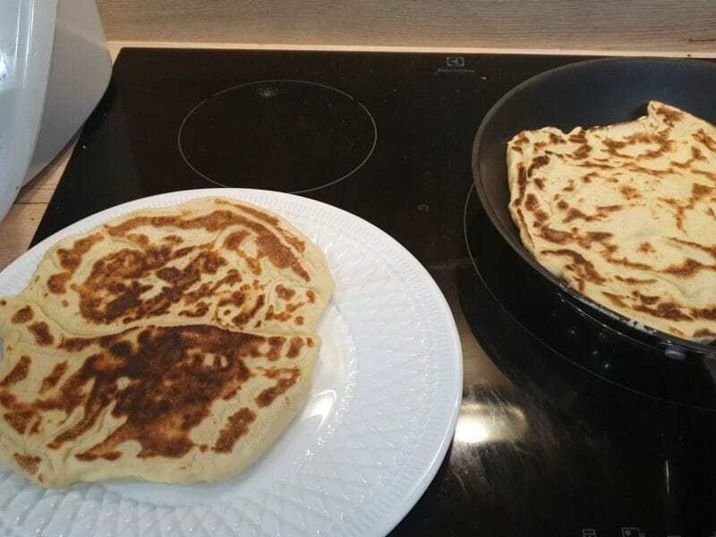 Cliquez pour zoomer ! Naans au fromage Thermomix par Marie Ta