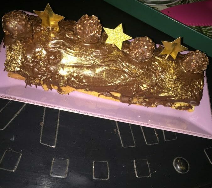 Cliquez pour zoomer ! Bûche Ferrero Rocher Thermomix par Mlecarole
