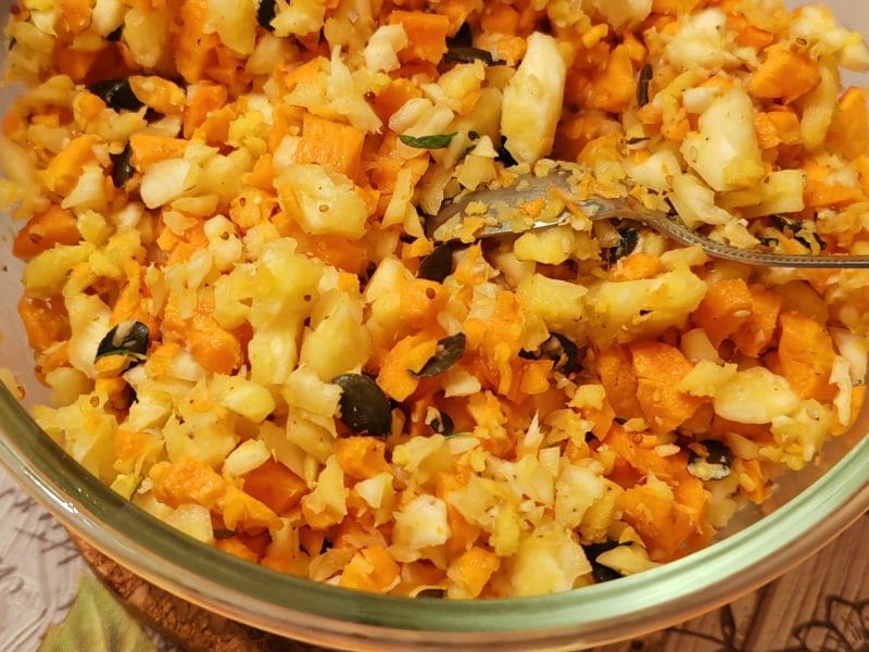 Cliquez pour zoomer ! Salade de chou-rave, carotte et pomme Thermomix par cocolyo