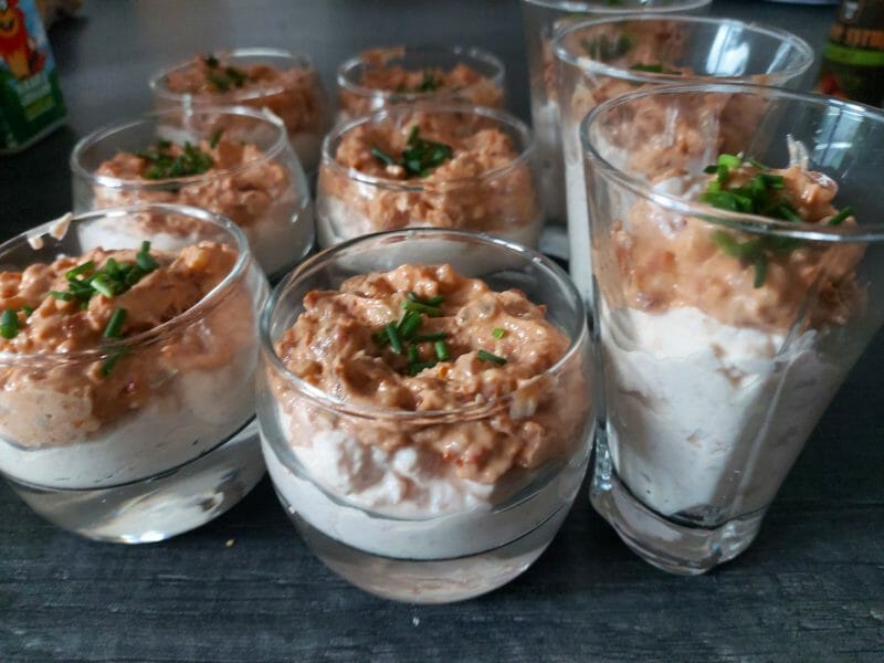 Cliquez pour zoomer ! Verrines mousse de jambon et pesto de tomates confites Thermomix par magali_235