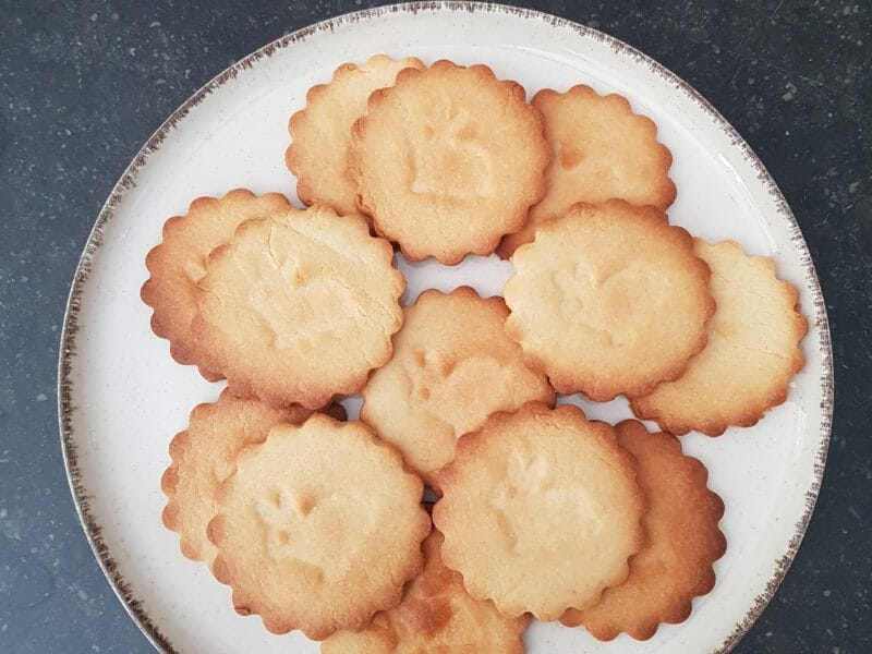 Cliquez pour zoomer ! Sablés sucrés à la vache qui rit Thermomix par kwole59