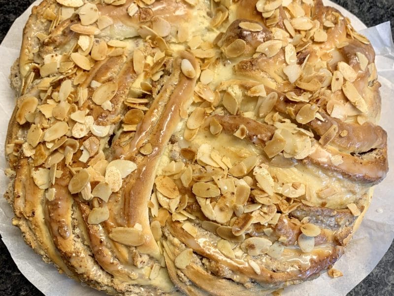 Cliquez pour zoomer ! Brioche tressée aux noisettes Thermomix par Illys