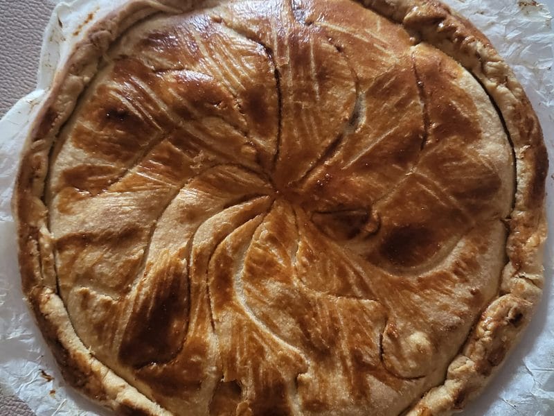 Cliquez pour zoomer ! Galette des rois à la frangipane Thermomix par arielle_5