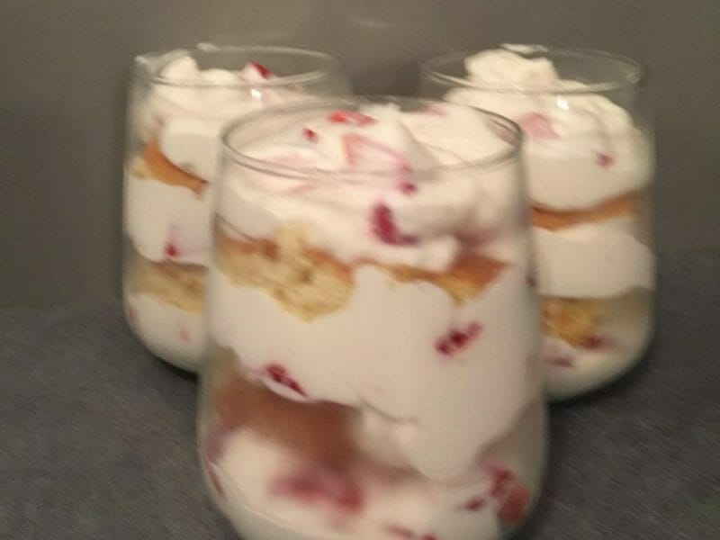 Cliquez pour zoomer ! Shortcake aux fraises Thermomix par oumibrahimm