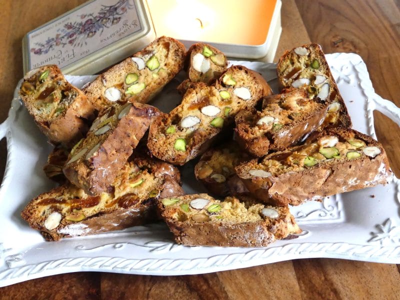 Cliquez pour zoomer ! Biscotti amandes, abricots et pistaches Thermomix par nadinemarie
