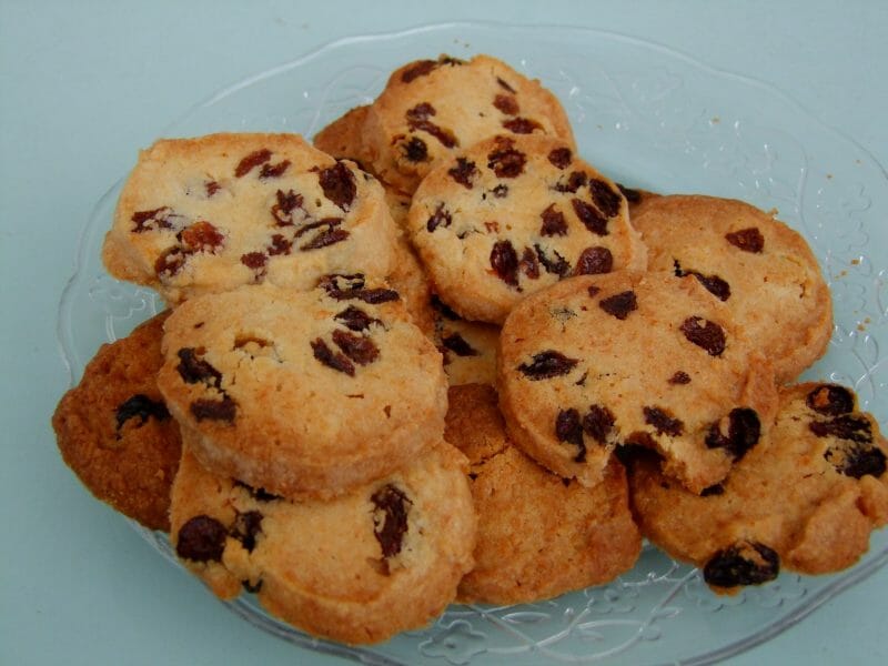 Cliquez pour zoomer ! Sablés aux raisins secs et au rhum Thermomix par nadinemarie