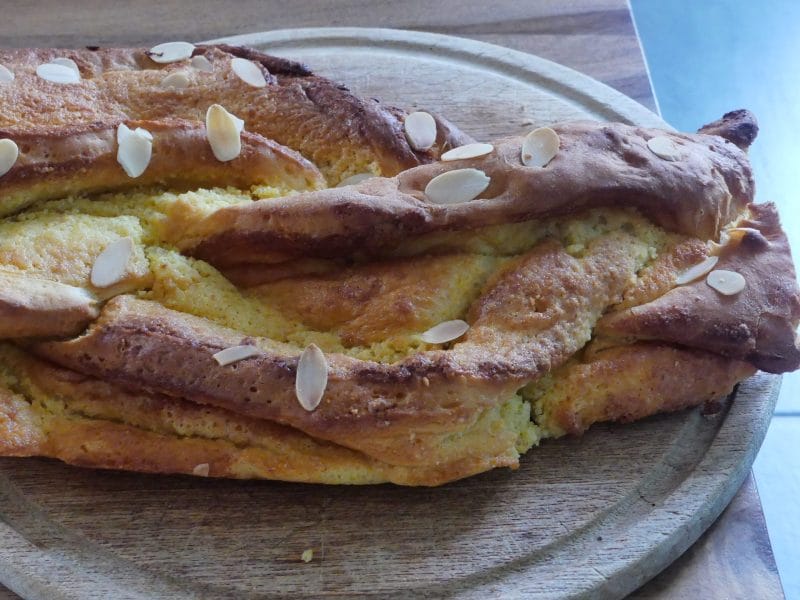 Cliquez pour zoomer ! Brioche à la crème d’amande Thermomix par nadinemarie