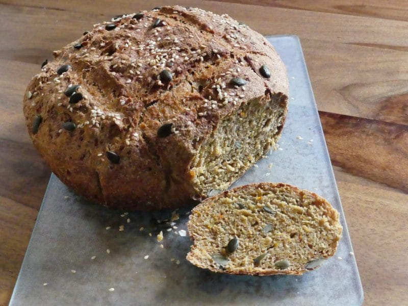 Cliquez pour zoomer ! Pain à la courge et aux graines Thermomix par nadinemarie