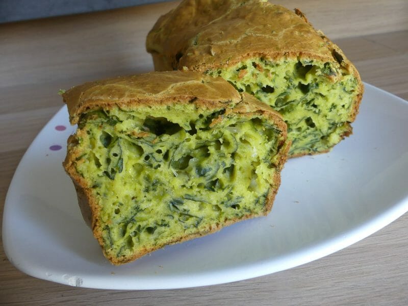 Cliquez pour zoomer ! Cake aux épinards, mozzarella et pesto Thermomix par nadinemarie