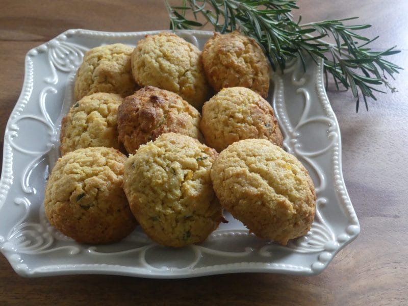 Cliquez pour zoomer ! Cookies romarin et abricots Thermomix par nadinemarie