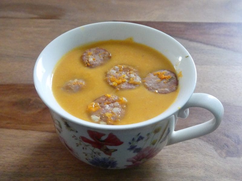 Cliquez pour zoomer ! Crème de butternut à la Morteau Thermomix par nadinemarie