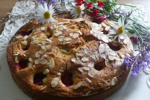 Cliquez pour zoomer ! Gâteau amandes et fruits rouges Thermomix par nadinemarie