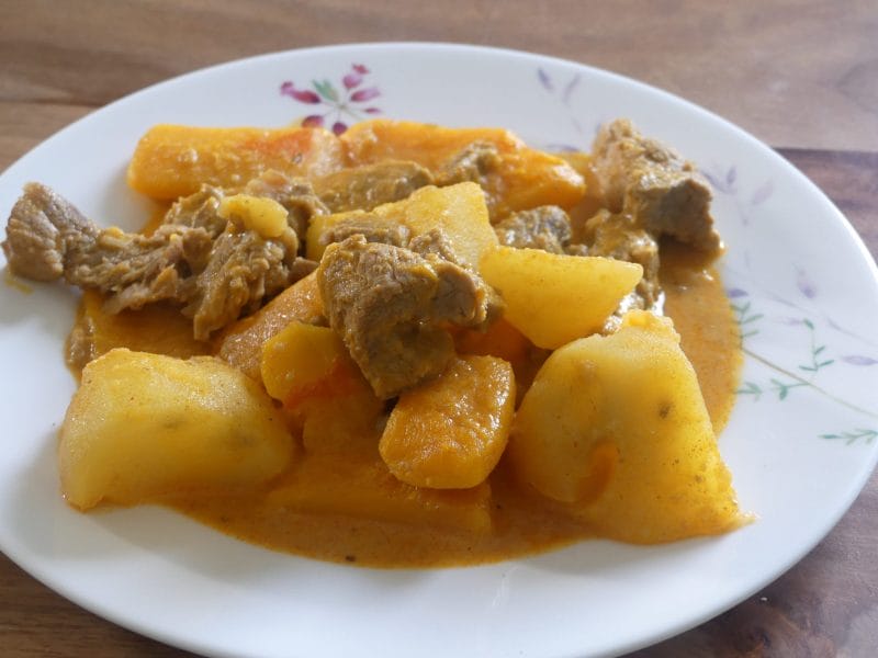 Cliquez pour zoomer ! Goulasch de potiron et pommes de terre Thermomix par nadinemarie