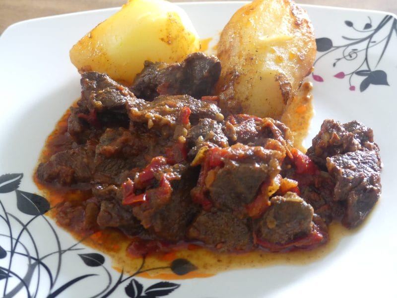 Cliquez pour zoomer ! Goulash de boeuf Thermomix par nadinemarie