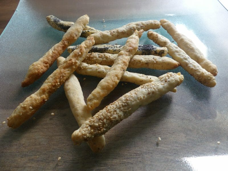 Cliquez pour zoomer ! Gressins parmesan basilic Thermomix par nadinemarie