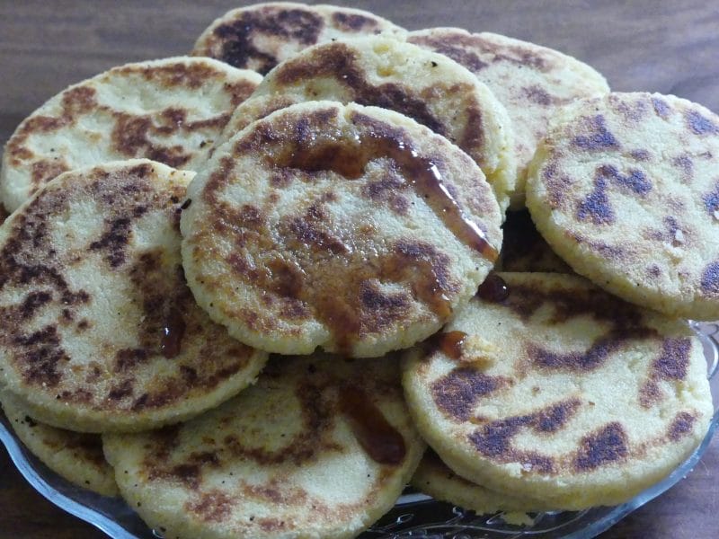 Cliquez pour zoomer ! Mini Harcha – Galettes à la semoule Thermomix par nadinemarie