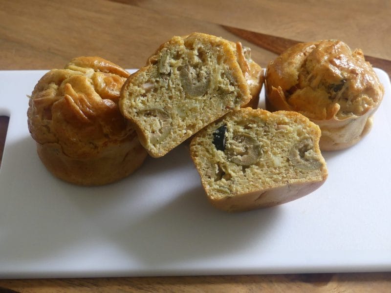 Cliquez pour zoomer ! Mini muffins au jambon et olives vertes Thermomix par nadinemarie