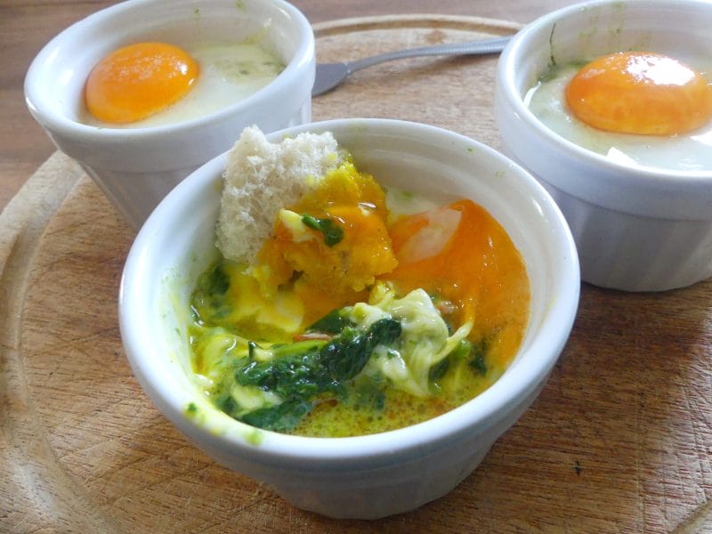 Cliquez pour zoomer ! Oeufs cocotte épinards et chorizo Thermomix par nadinemarie