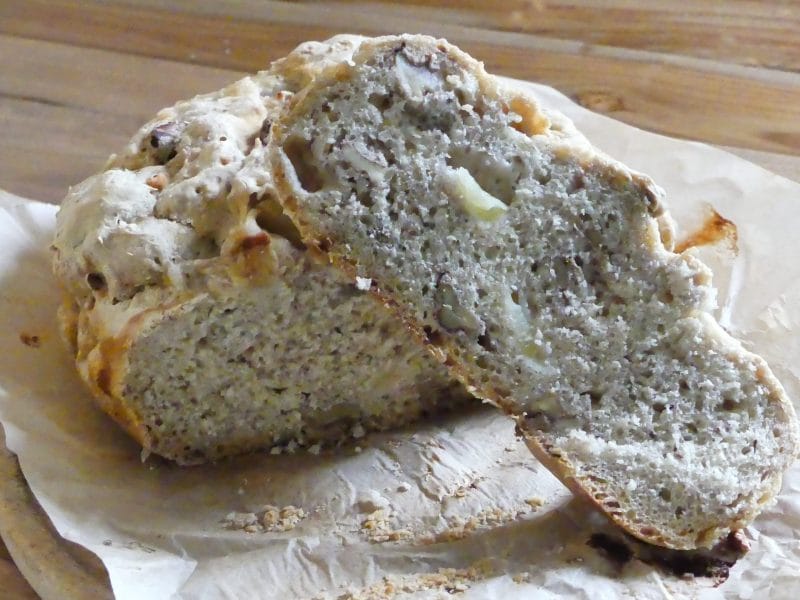 Cliquez pour zoomer ! Pain au cidre et à la pomme Thermomix par nadinemarie