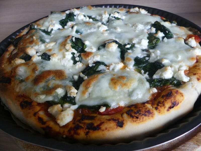 Cliquez pour zoomer ! Pizza épinards et feta Thermomix par nadinemarie