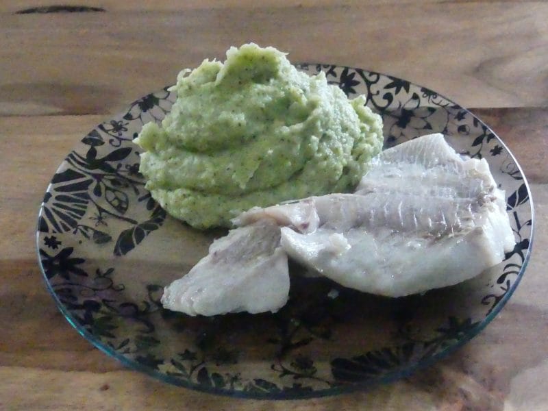 Cliquez pour zoomer ! Purée de brocolis et pommes de terre Thermomix par nadinemarie