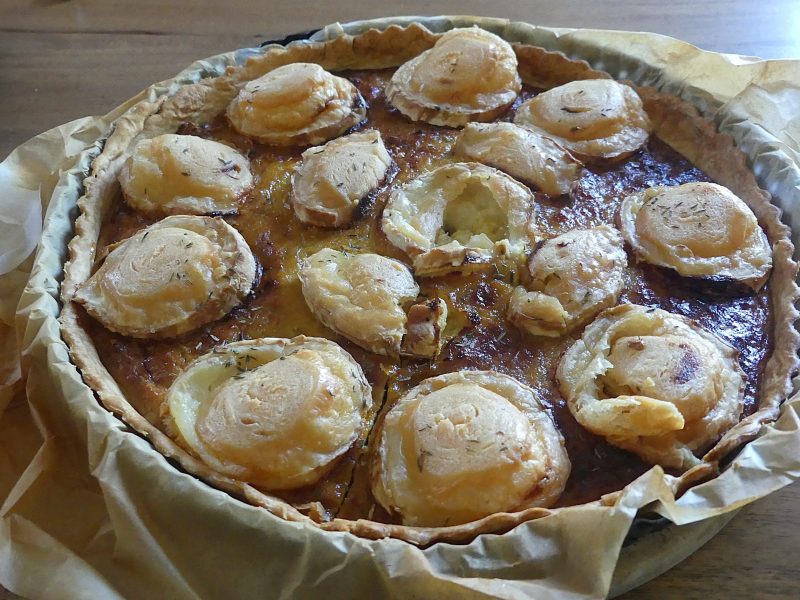 Cliquez pour zoomer ! Quiche oignons, chèvre et miel Thermomix par nadinemarie