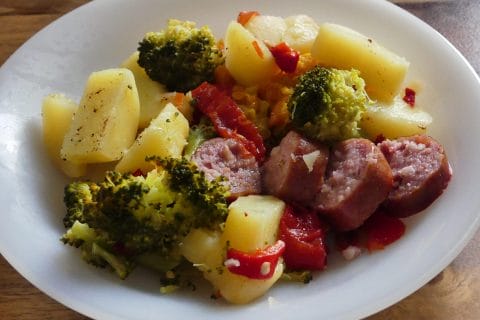 Cliquez pour zoomer ! Ragoût de légumes, pommes de terre et saucisses Thermomix par nadinemarie