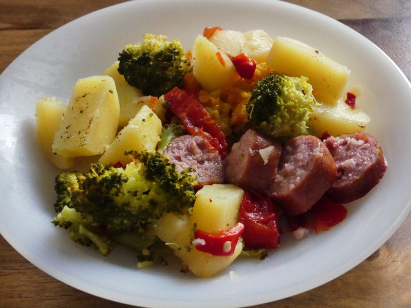 Cliquez pour zoomer ! Ragoût de légumes, pommes de terre et saucisses Thermomix par nadinemarie