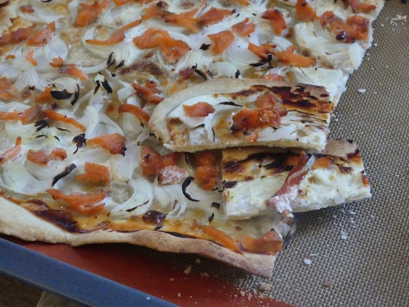 Cliquez pour zoomer ! Tarte flambée rapide au saumon fumé Thermomix par nadinemarie