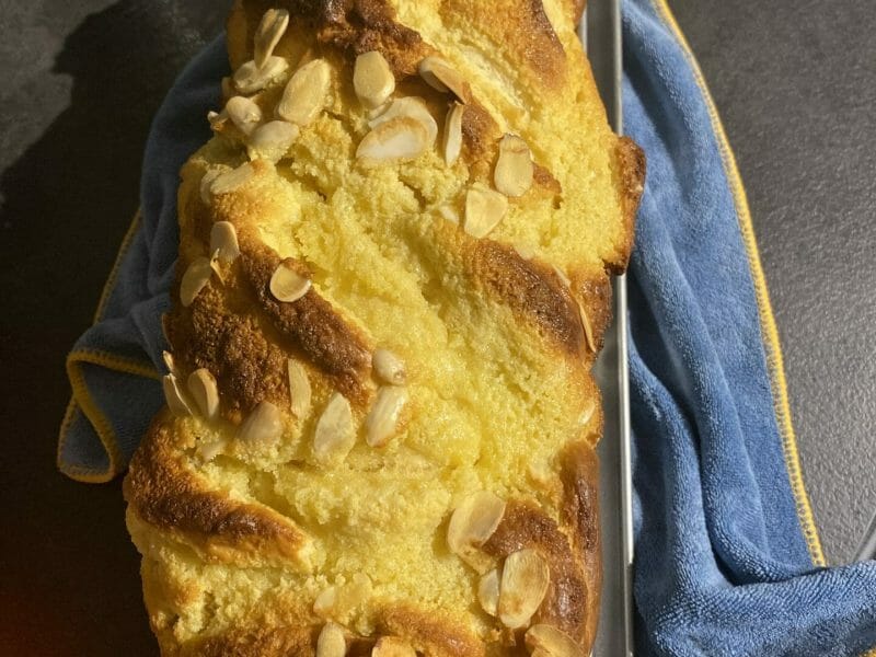 Cliquez pour zoomer ! Brioche à la crème d’amande Thermomix par zarah93