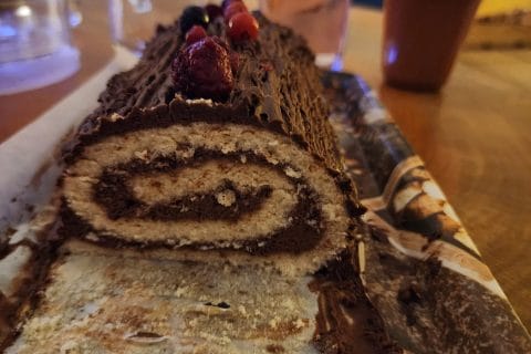 Cliquez pour zoomer ! Bûche de Noël framboises et chocolat blanc Thermomix par DIDINELBV